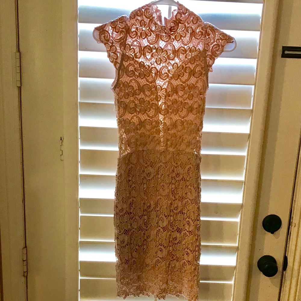 Stunning Nightcap XS light pink/nude dress